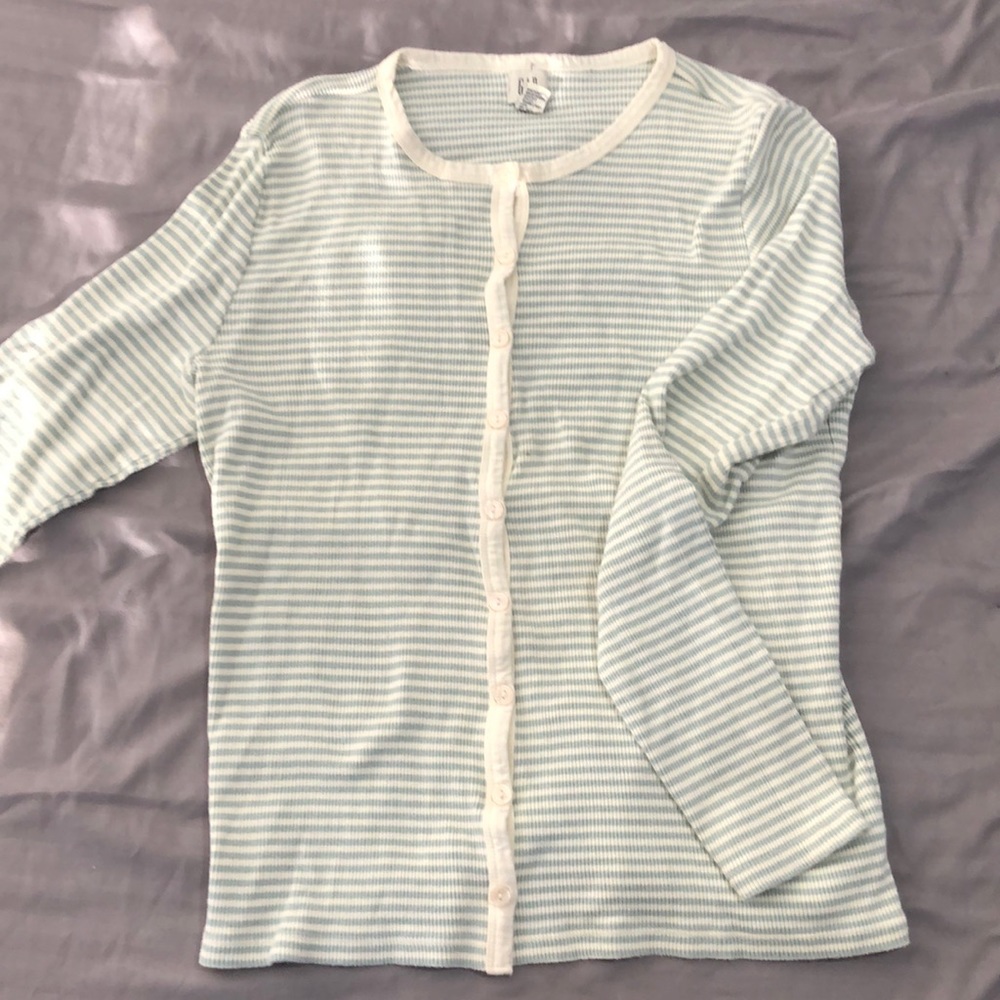 GAP button down stripped shirt